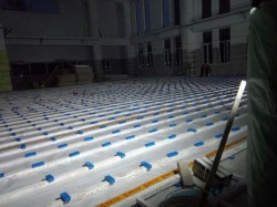 學校松木舞臺運動型木地板施工