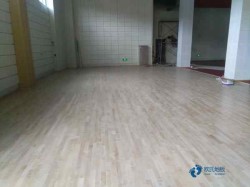 20厚籃球運動木地板哪種牌子好