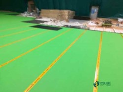 20厚籃球場地木地板哪個牌子較環(huán)保